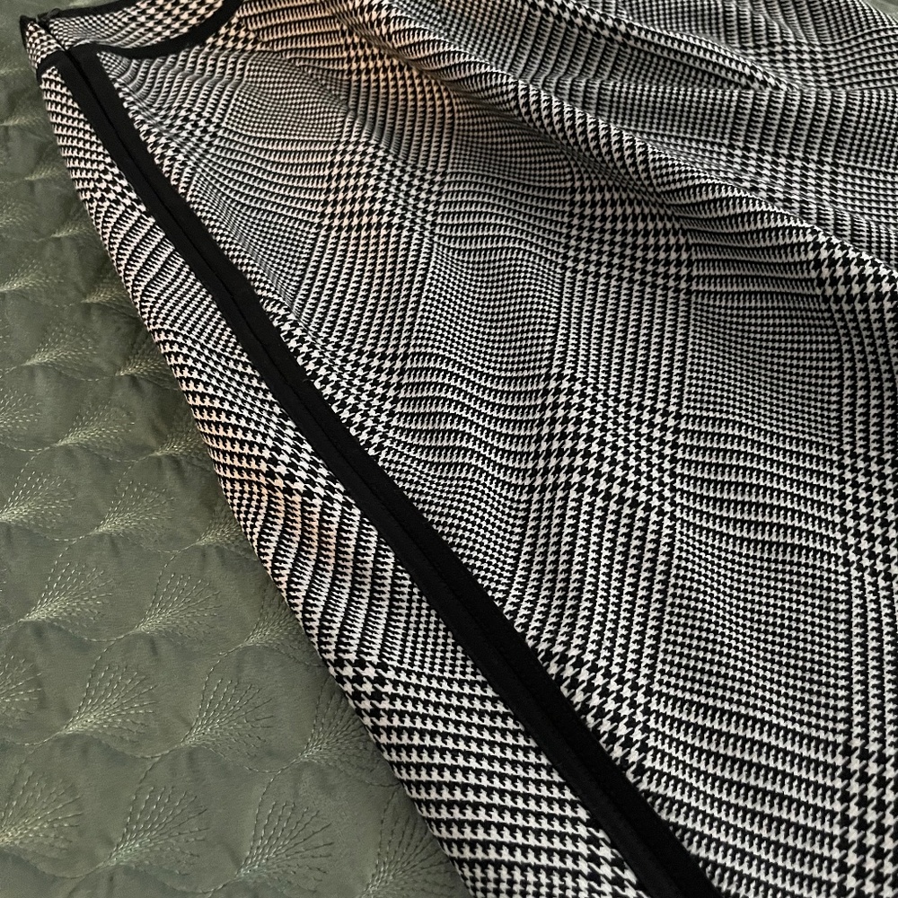 Women’s skirt